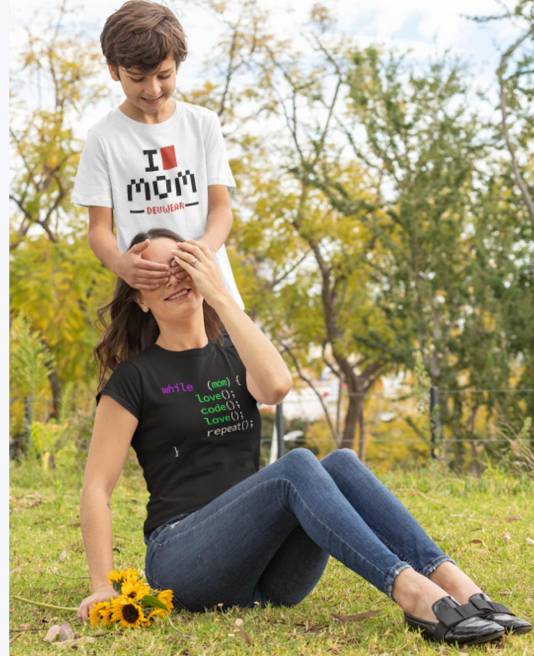 Camiseta MOM CODE
